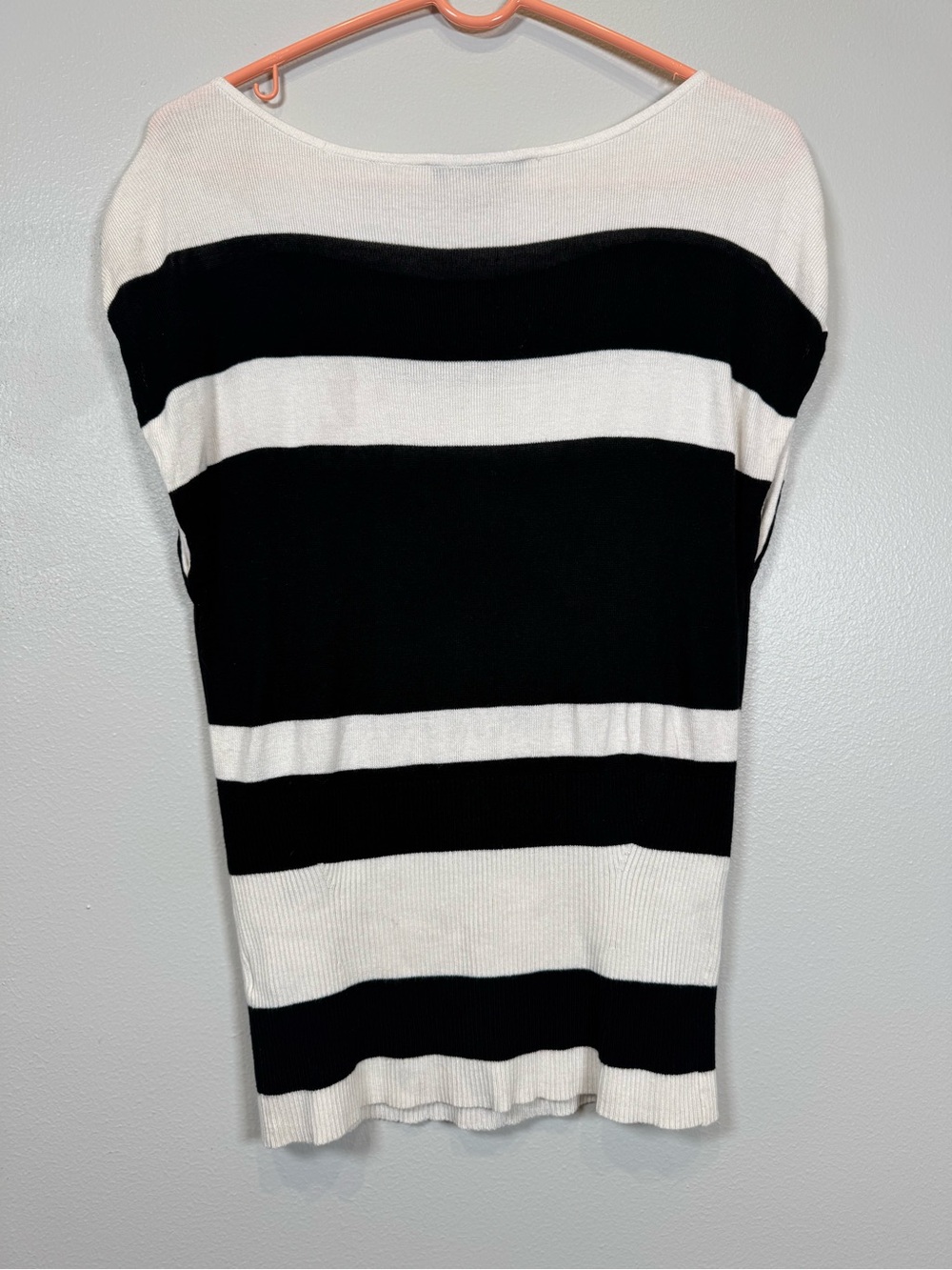 White House Black Market Black Ivory Striped Longline Sweater Tunic Top Size L - Picture 5 of 5